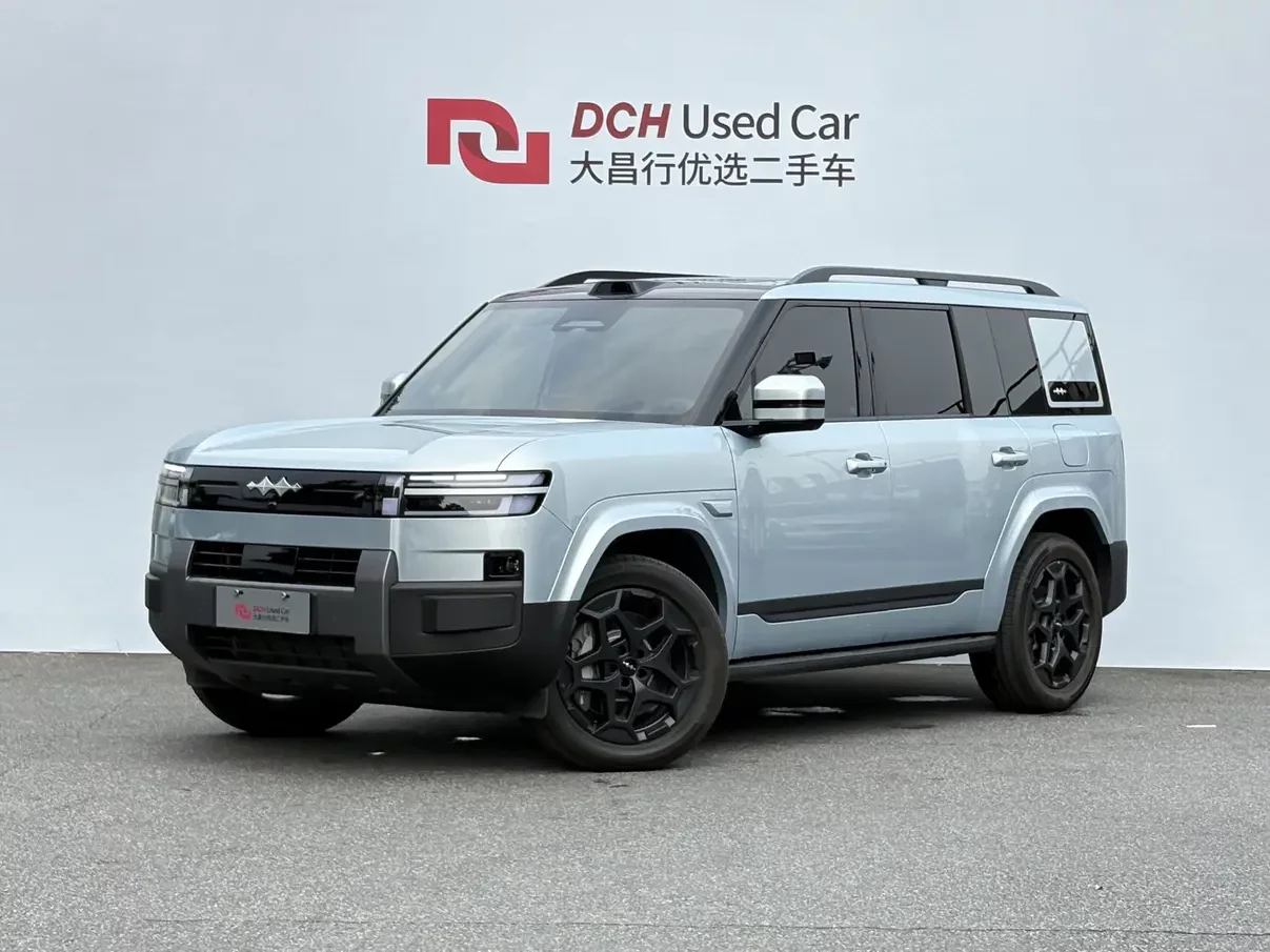 BYD Leopard Titanium 7 PHEV