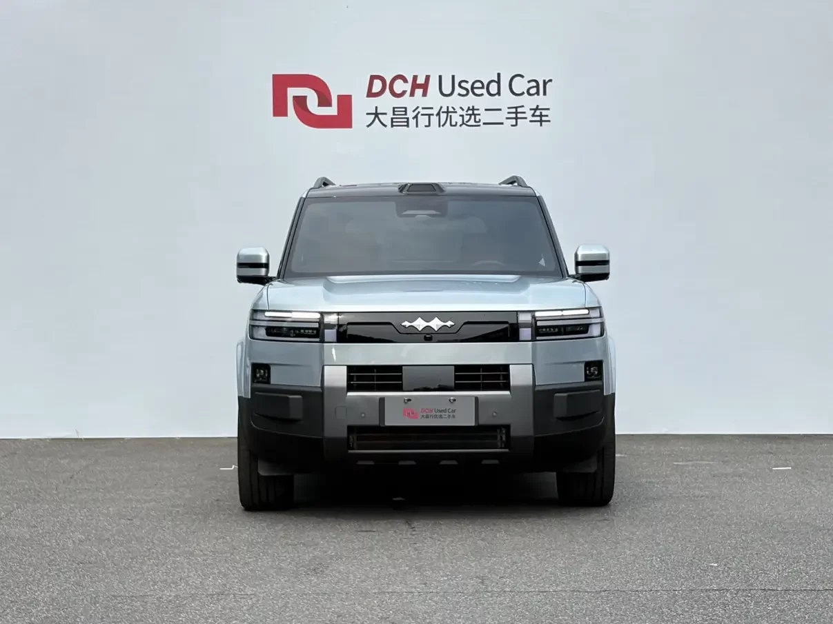 BYD Leopard Titanium 7 PHEV