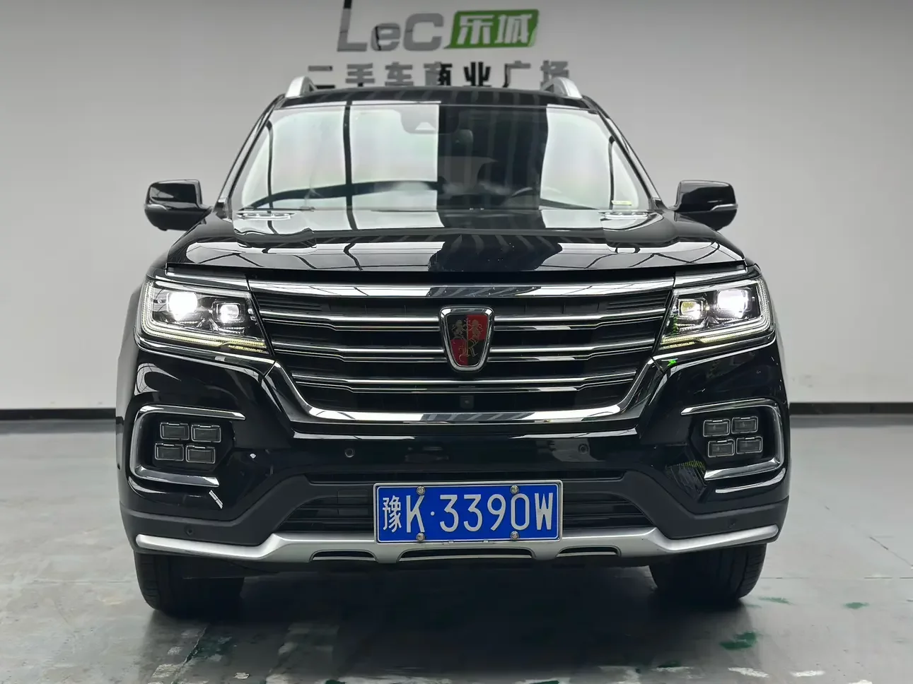 Roewe RX8