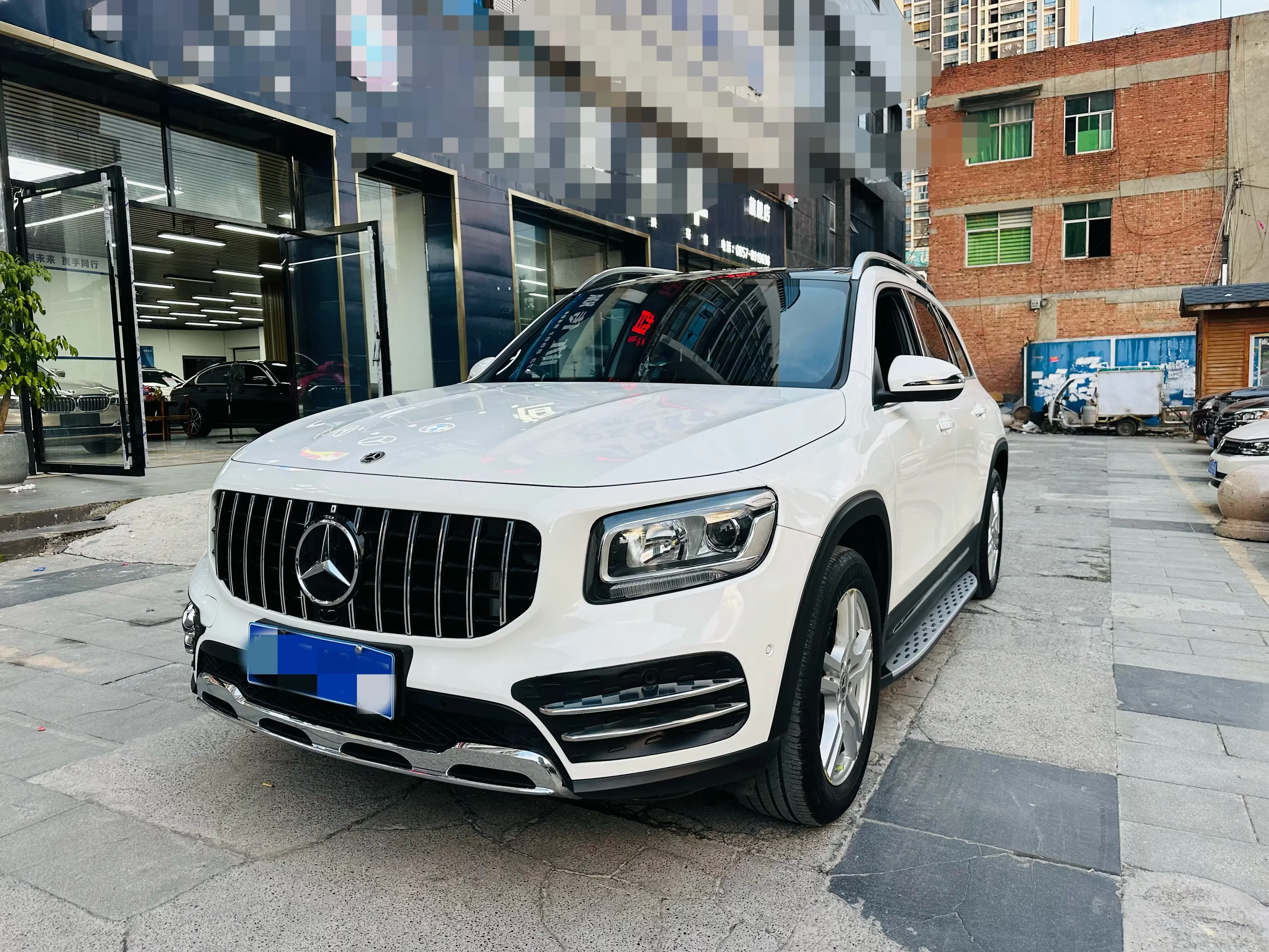 Mercedes-Benz GLB