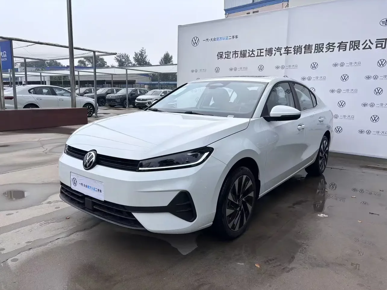 Volkswagen Sagitar