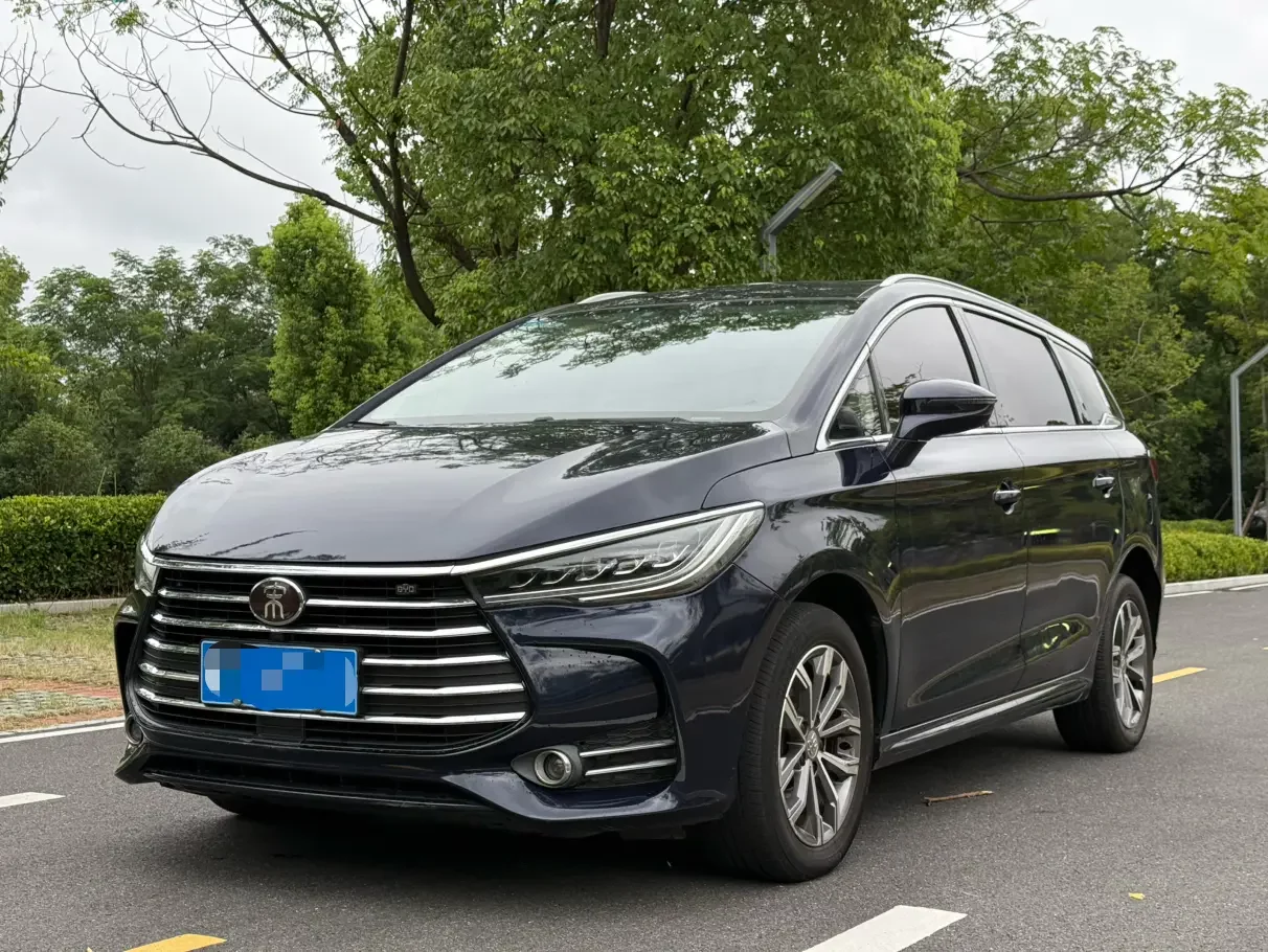 BYD Song MAX