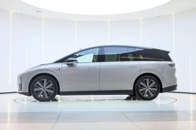 Li Ideal i8