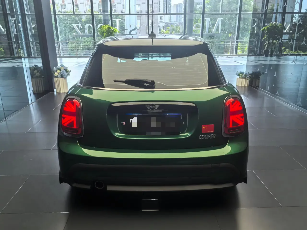 MINI 