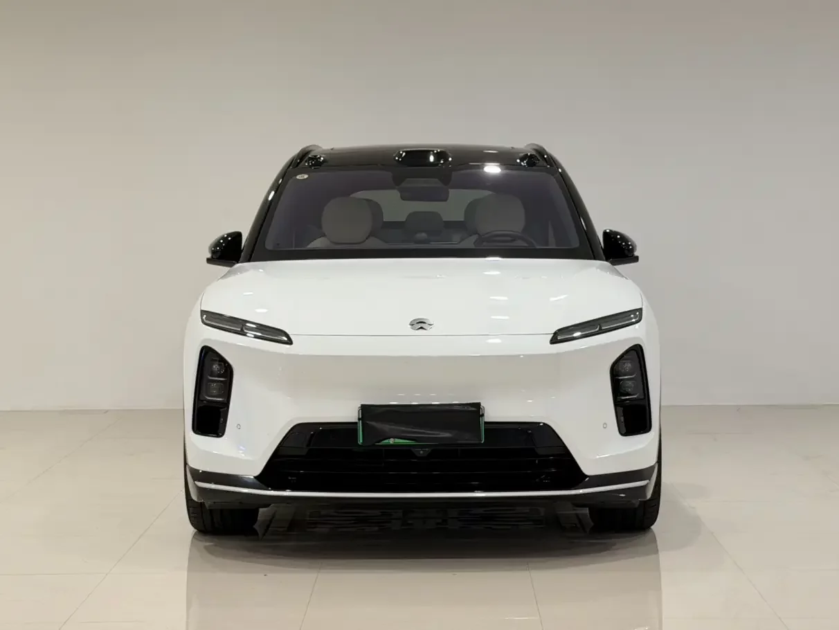 NIO ES6