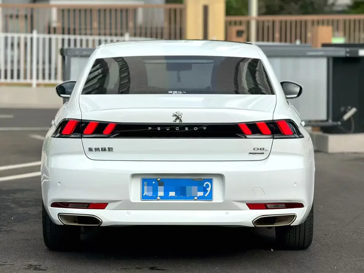Peugeot 508L