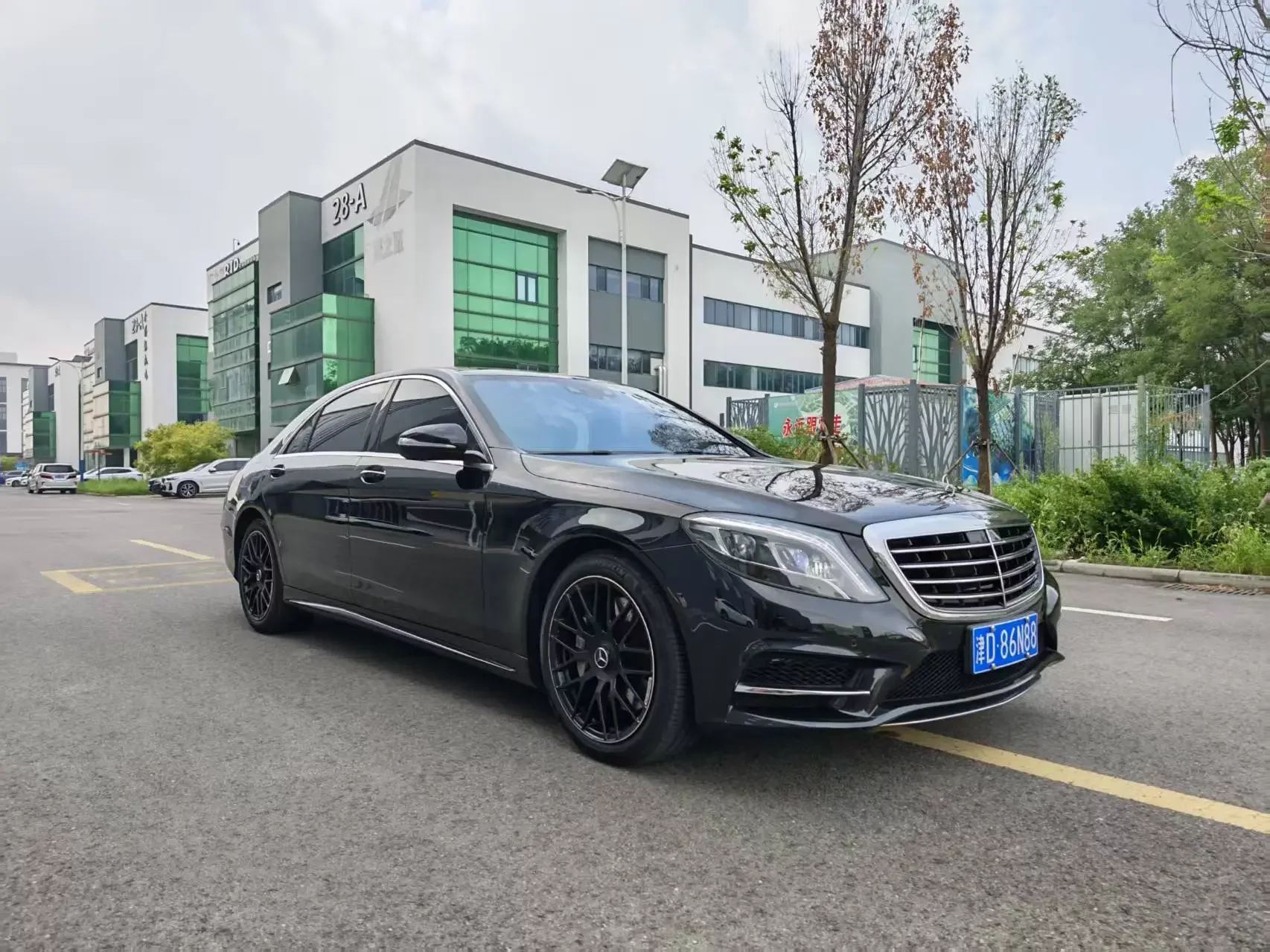 Mercedes-Benz S Class