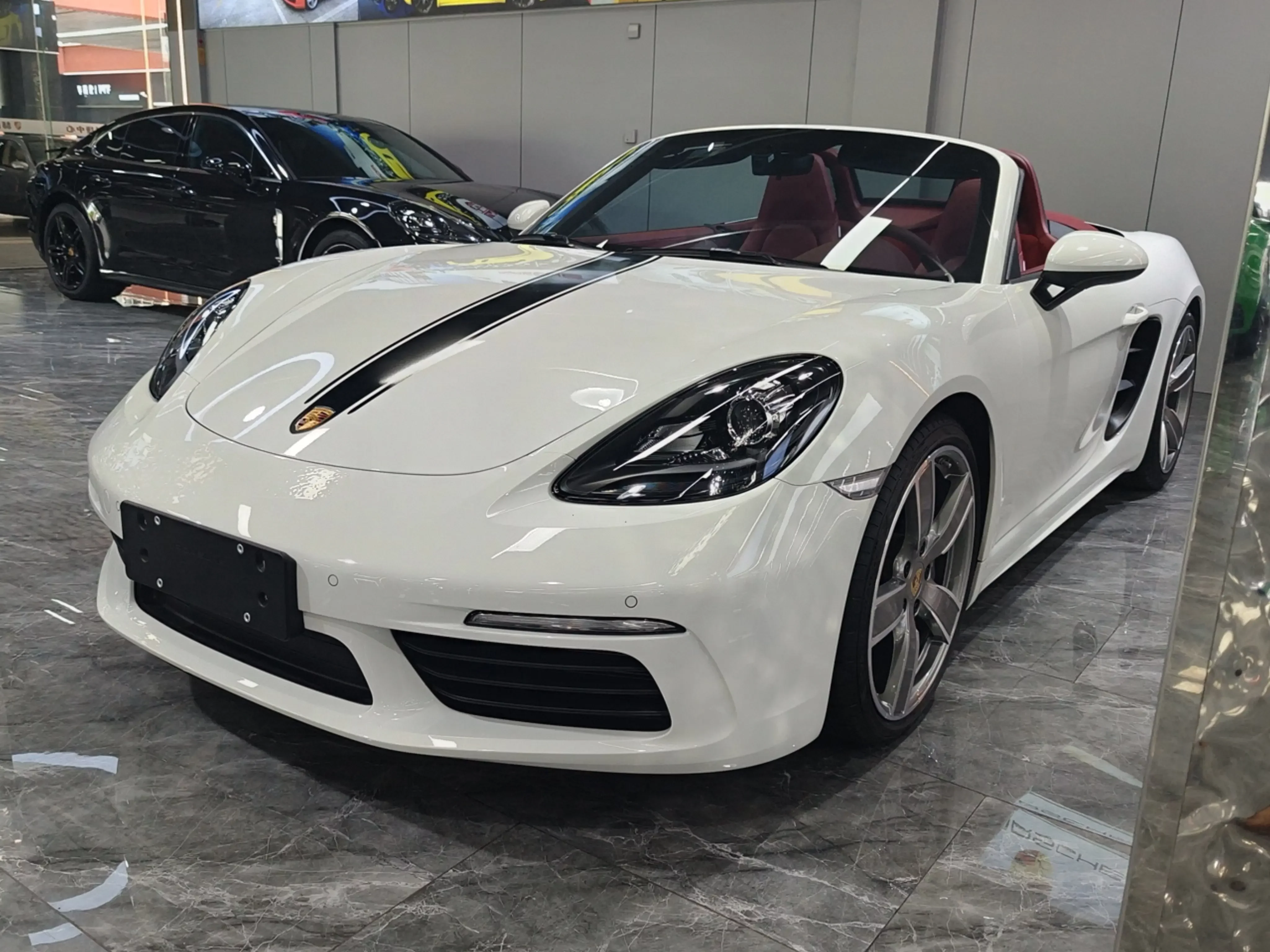 Porsche 718