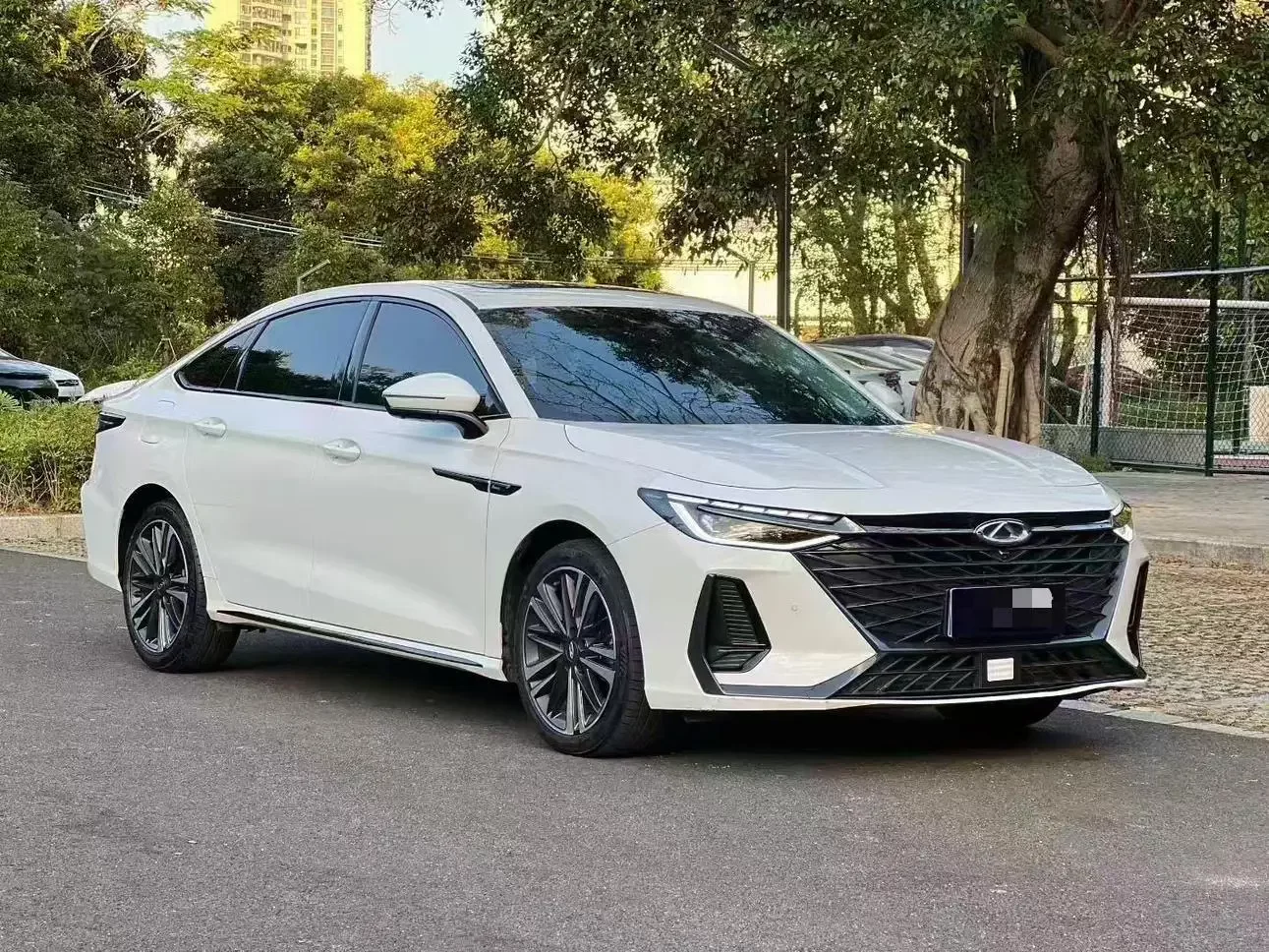 Chery Arrizo 8