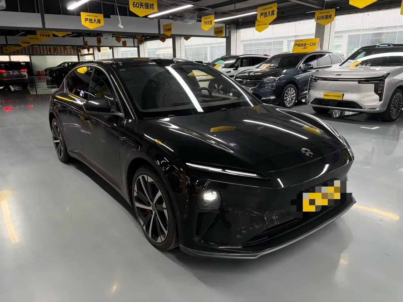 NIO ET5
