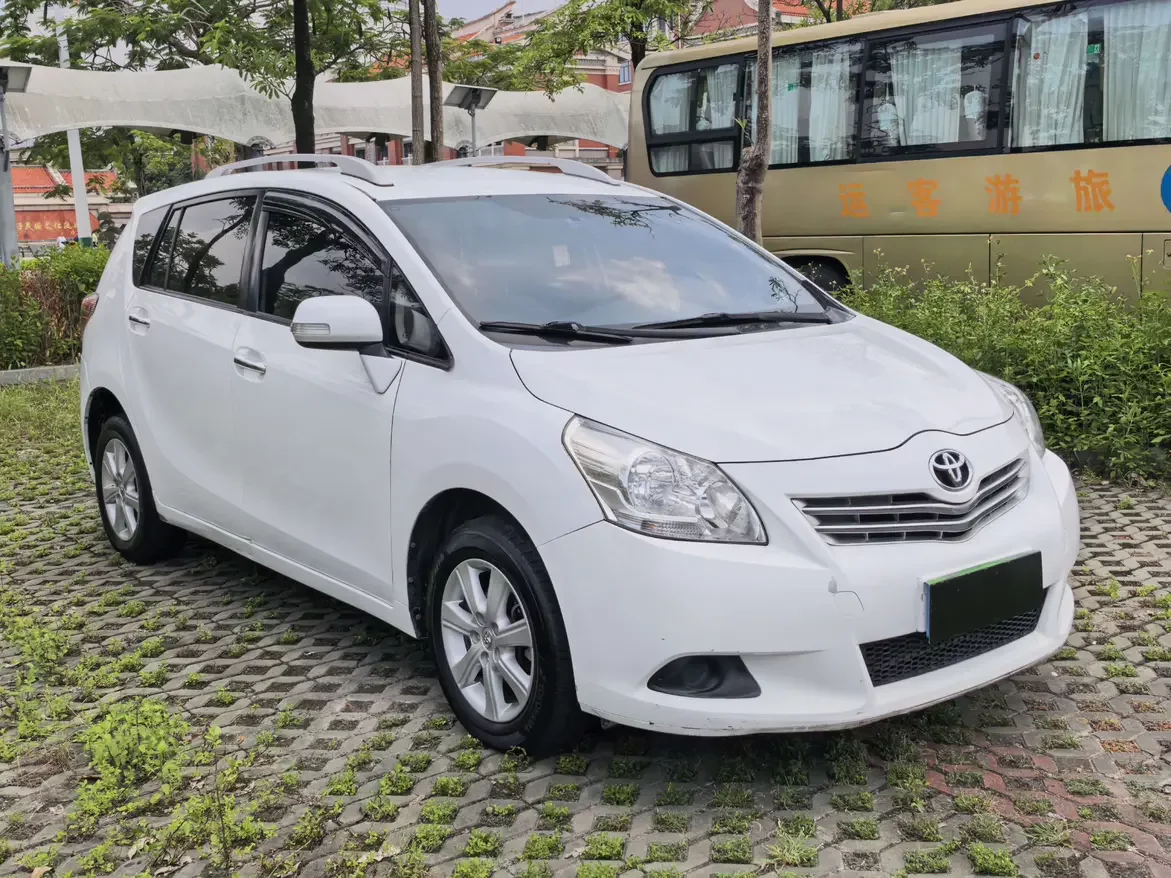 Toyota Verso / EZ