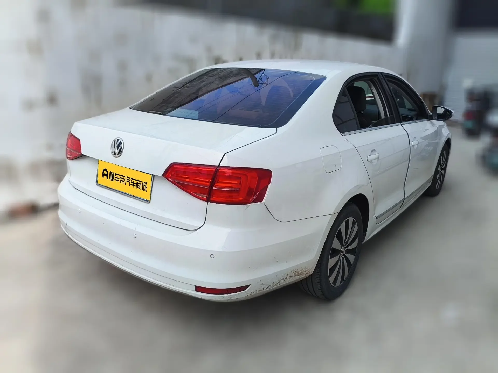 Volkswagen Sagitar