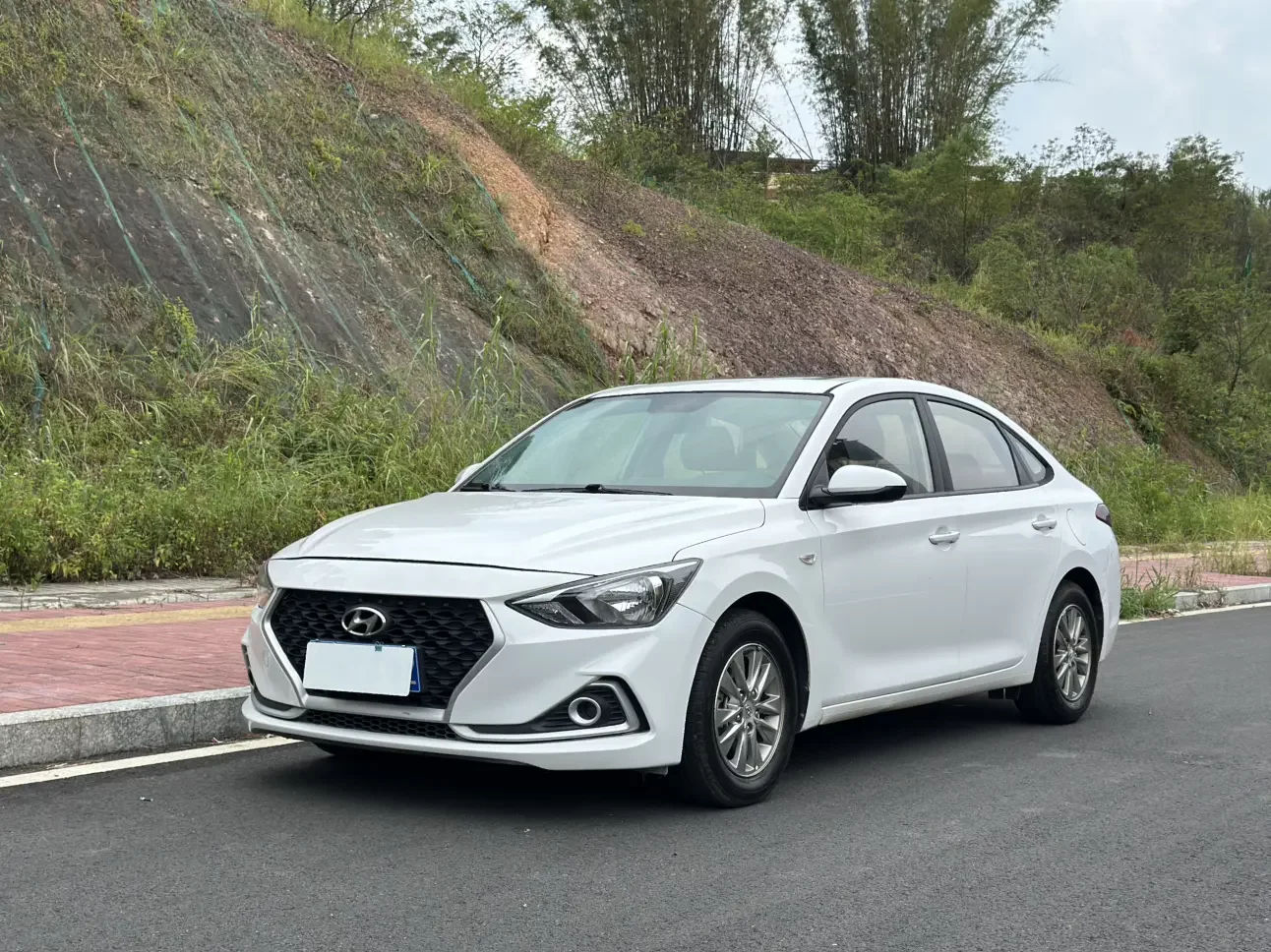Hyundai Joyful