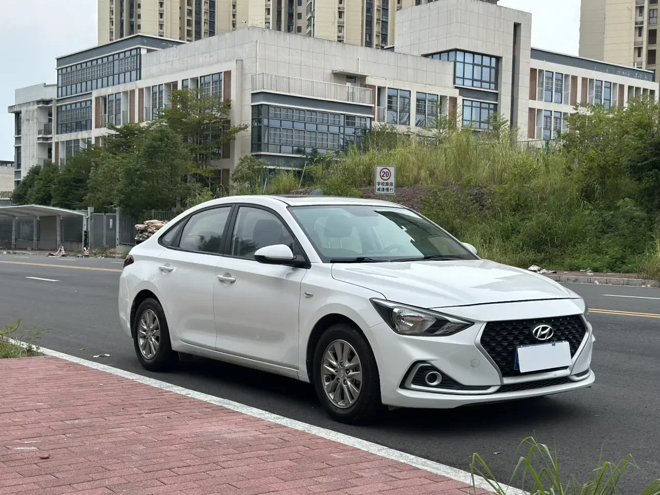 Hyundai Joyful