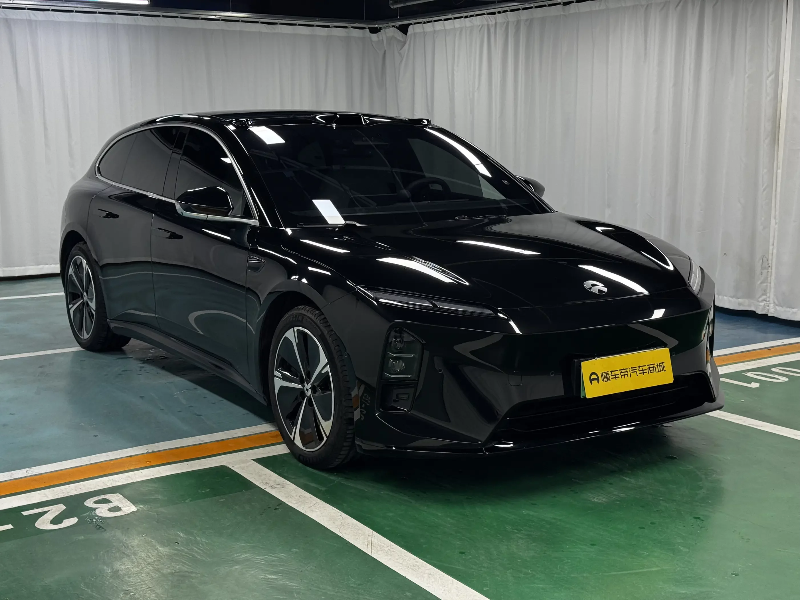 NIO ET5T