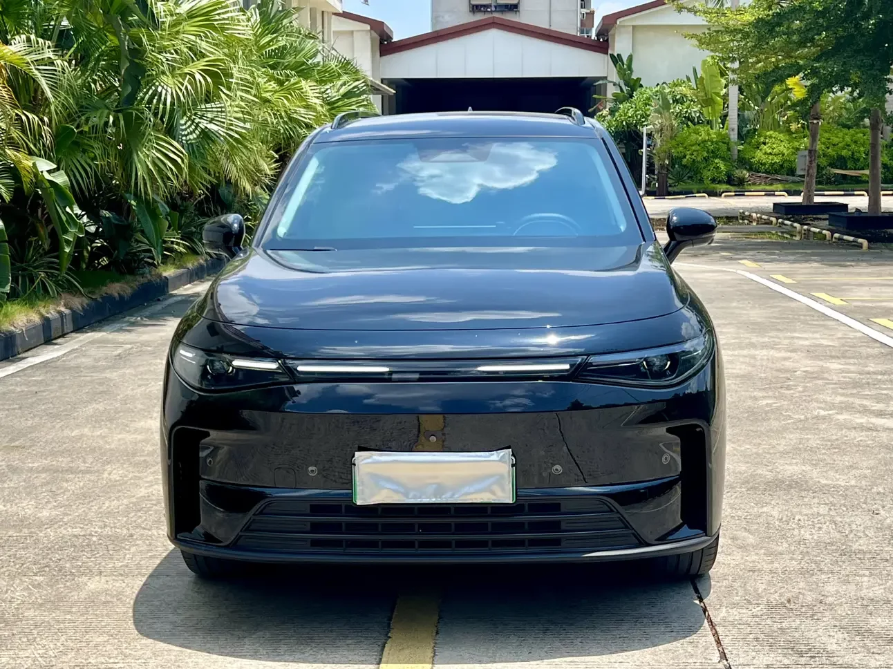 Leapmotor C16