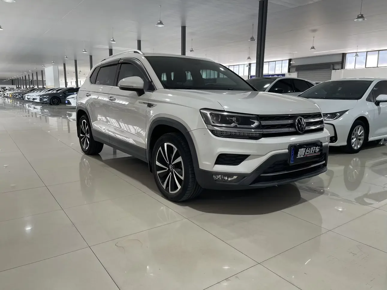 Volkswagen Tharu