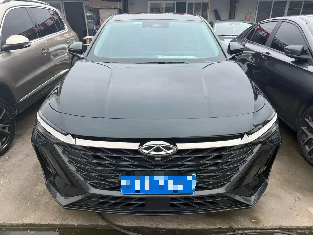 Chery Arrizo 8