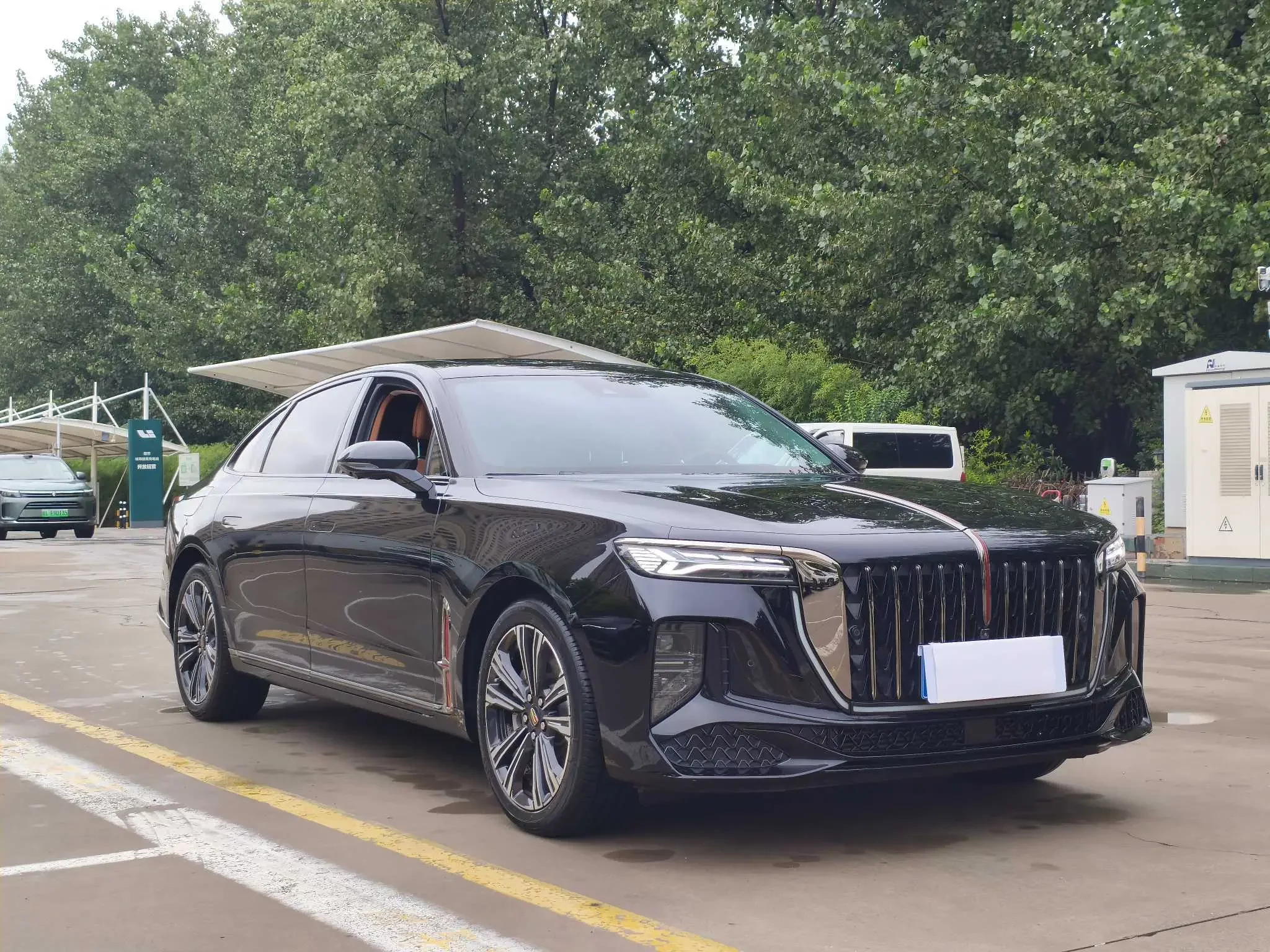 Hongqi H9