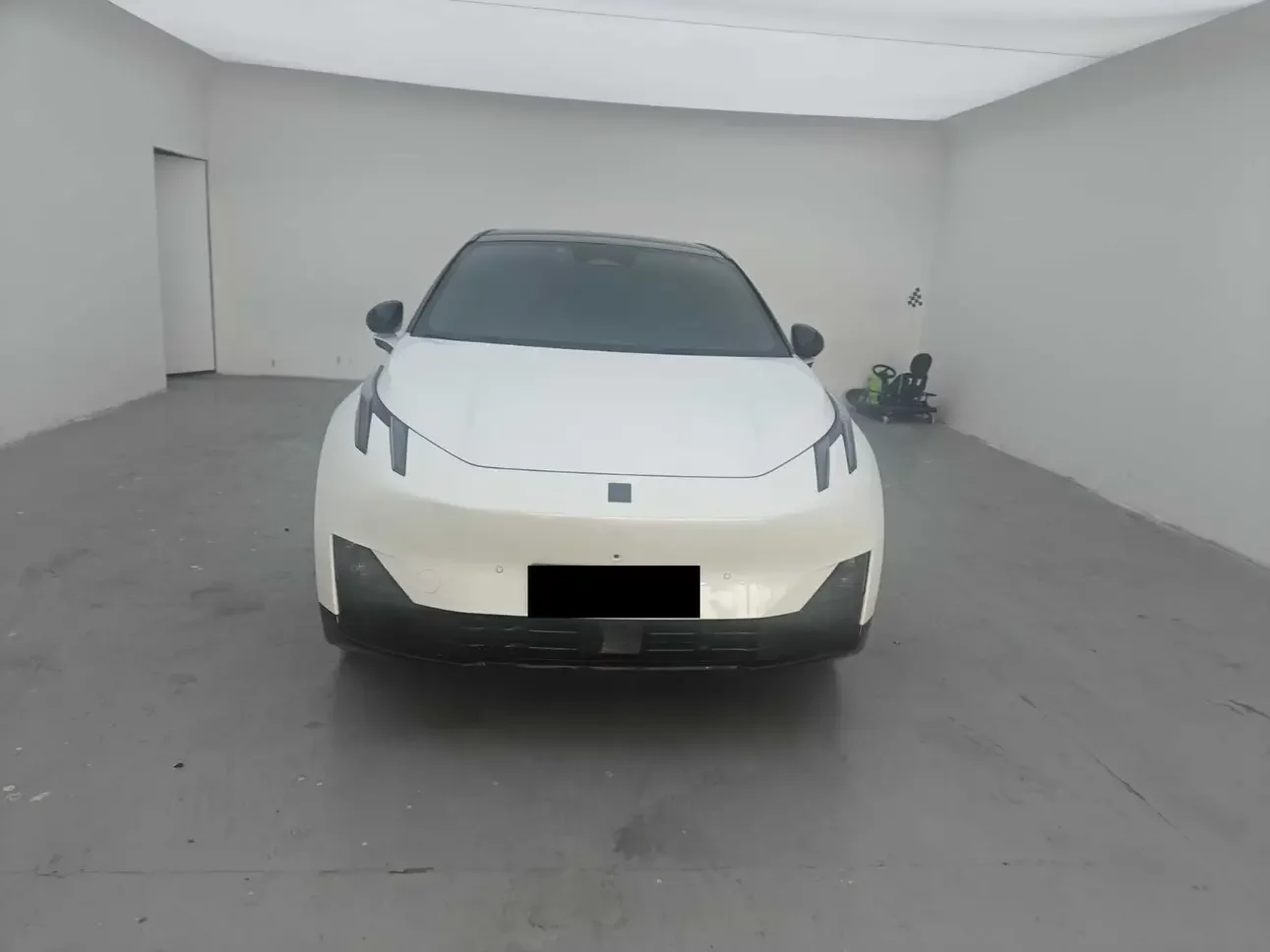 Lynk & Co Z20