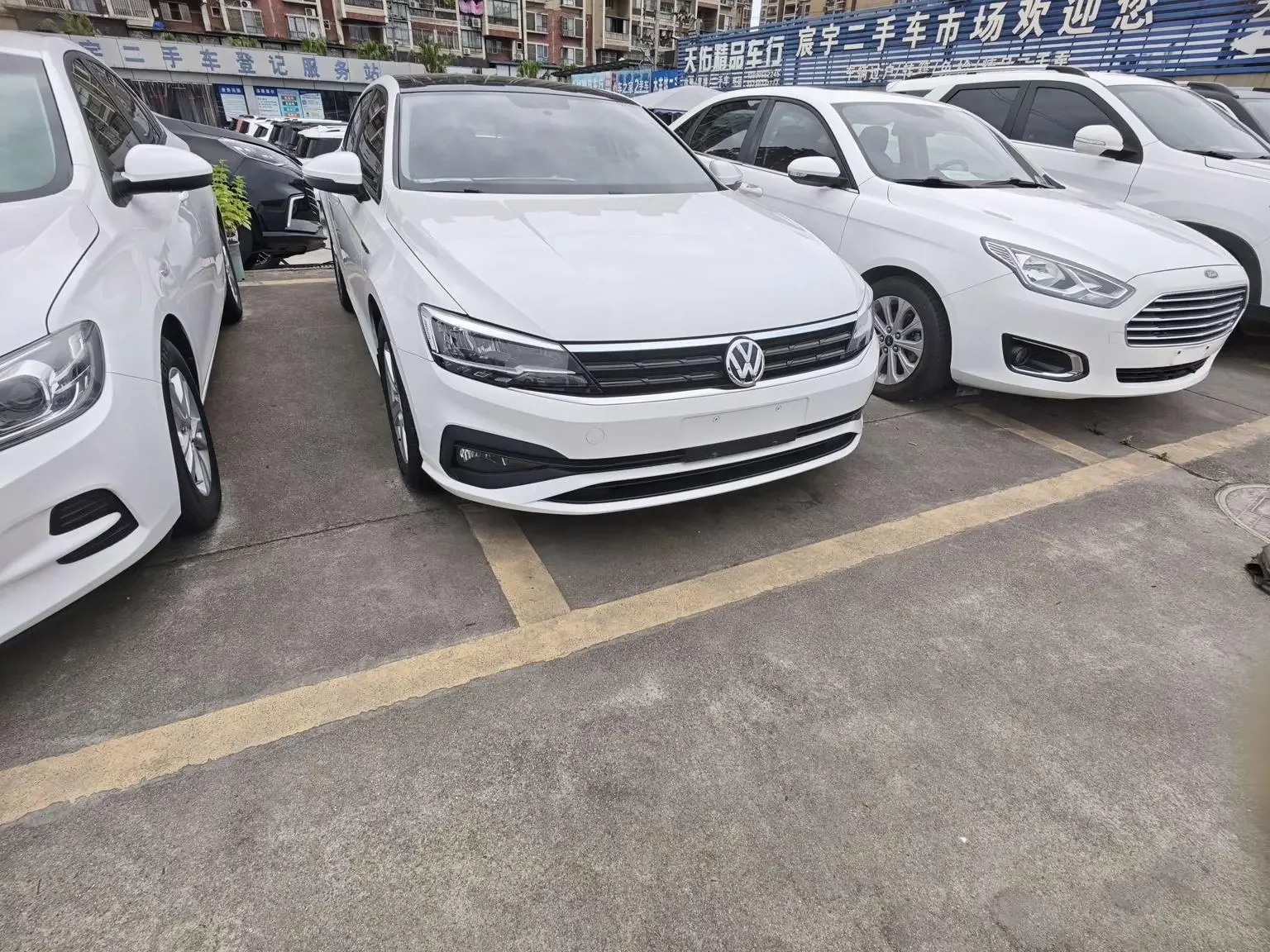 Volkswagen Lamando (Lingdu)