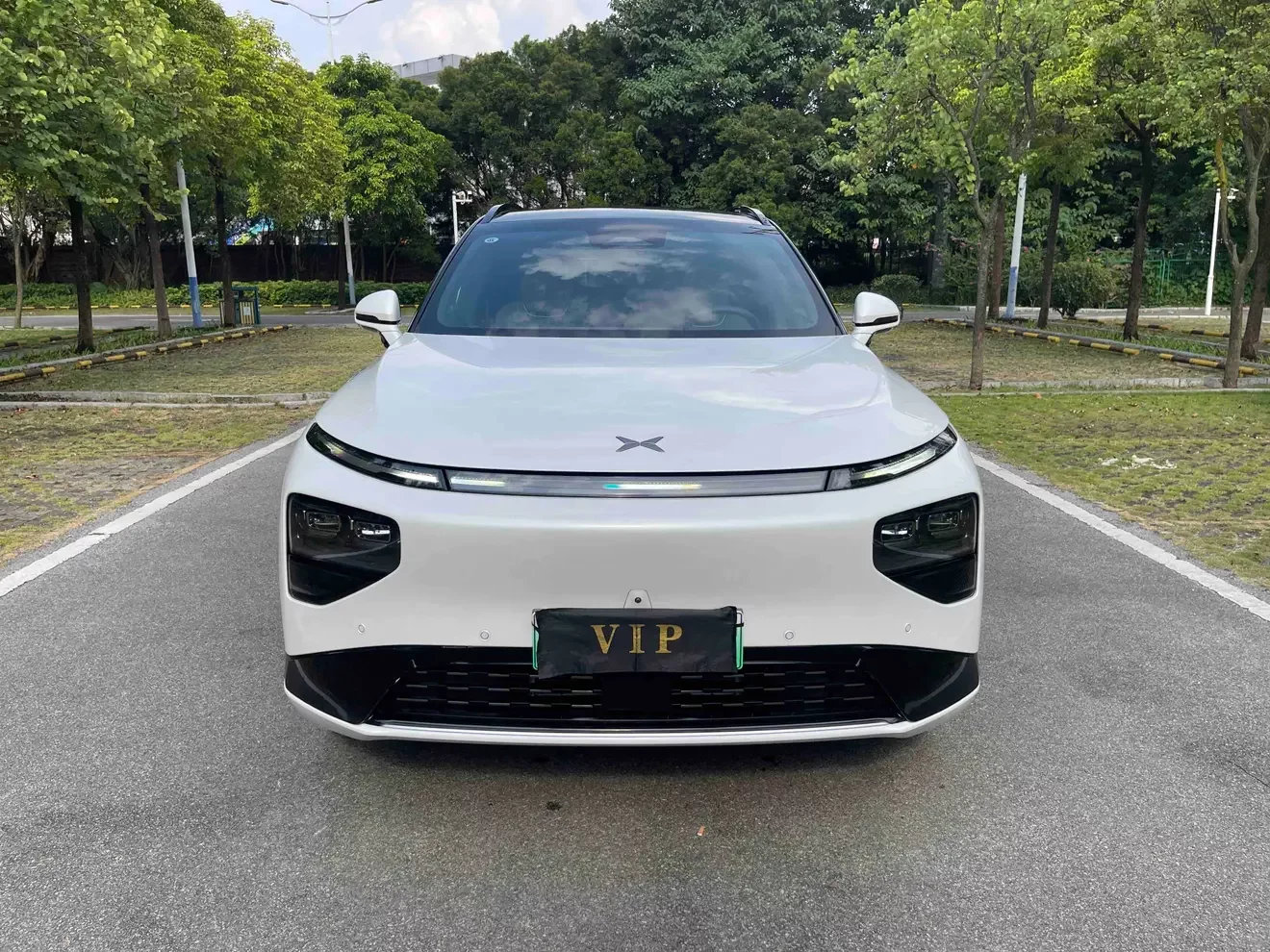 Xpeng G9