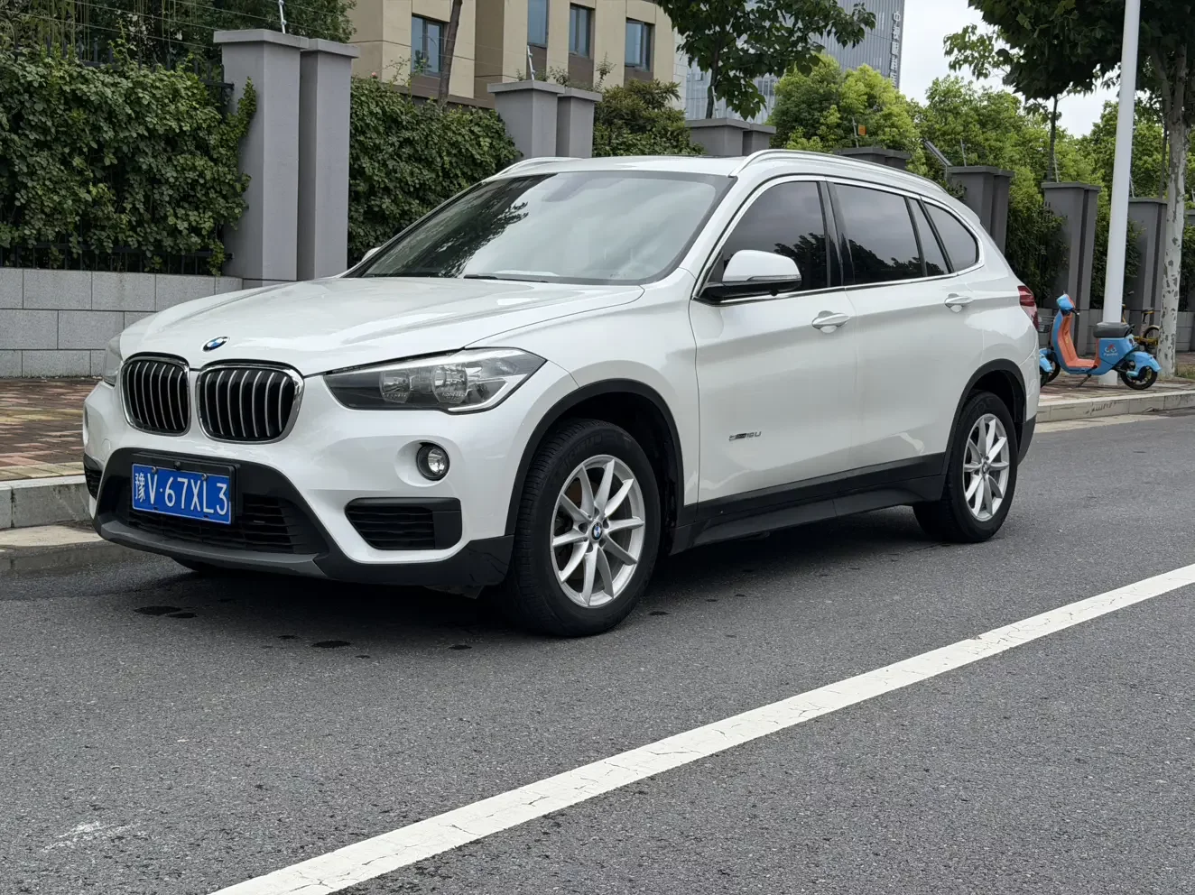 BMW X1