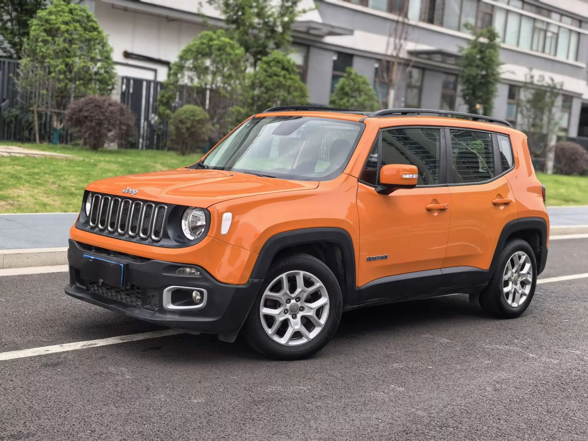 Jeep Freeman