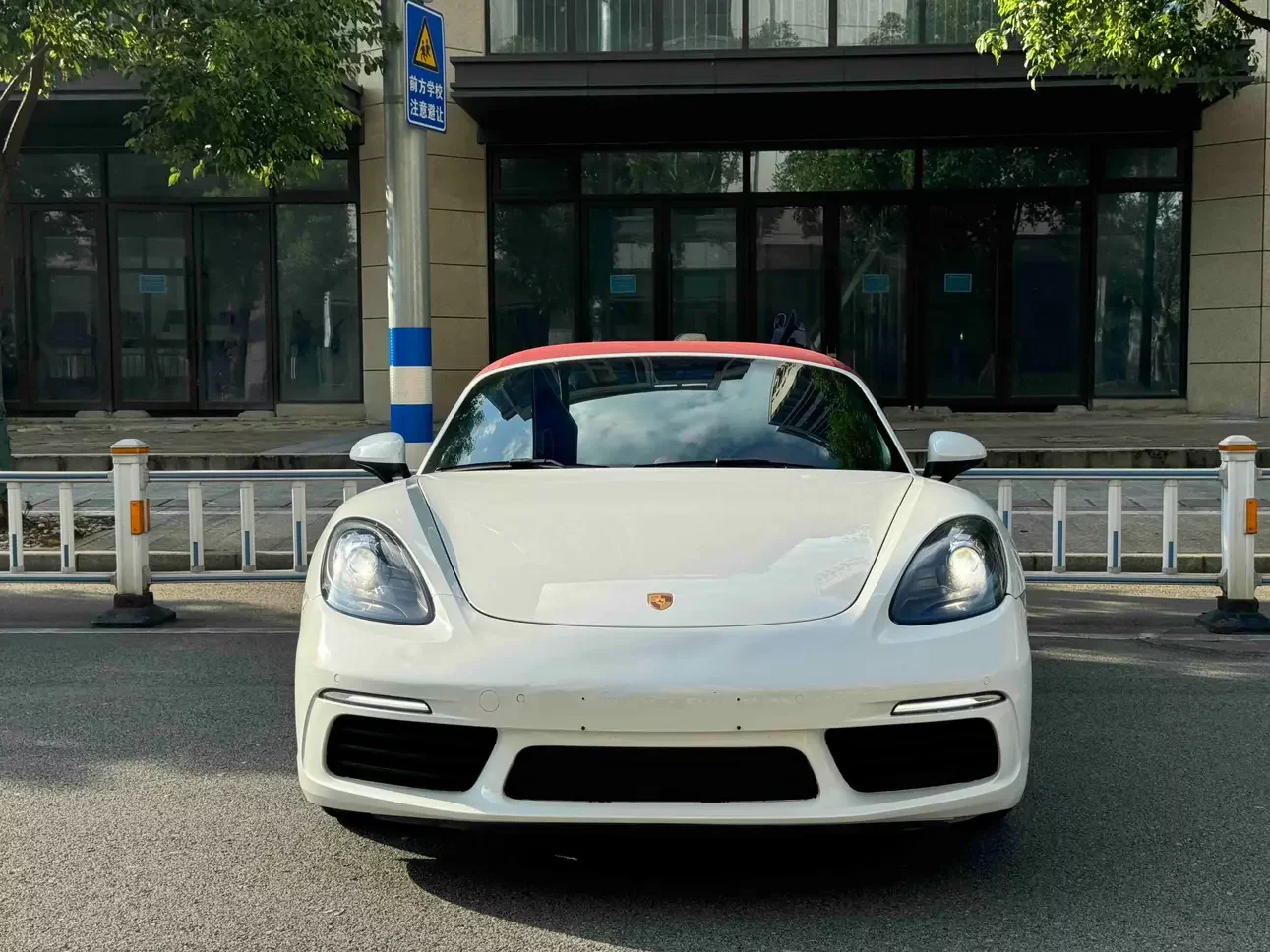 Porsche 718