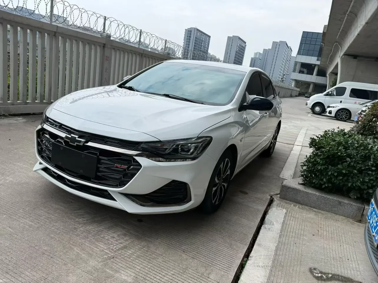 Chevrolet Monza (Cruze)