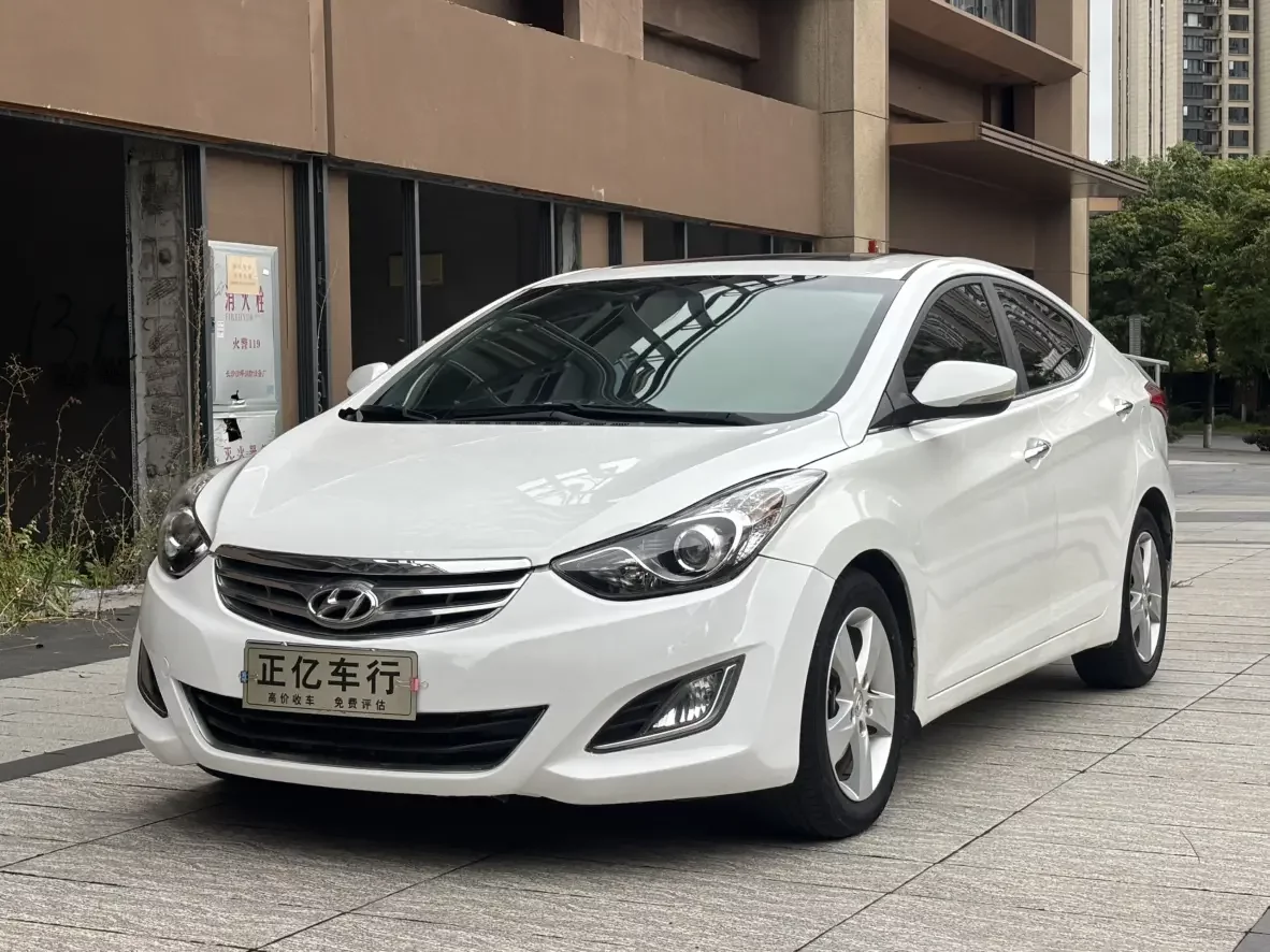 Hyundai Elantra