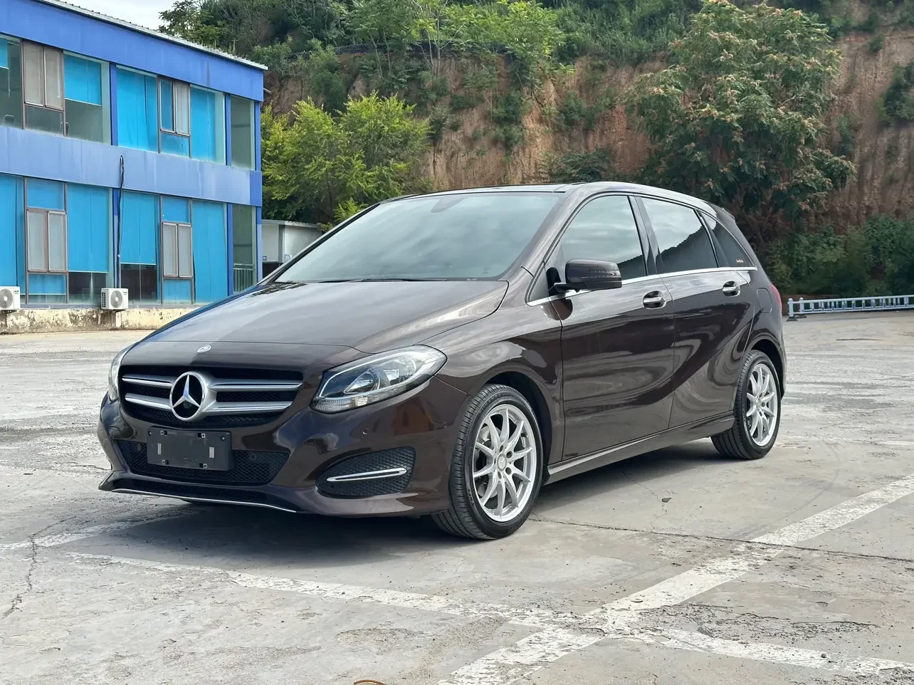 Mercedes-Benz B Class