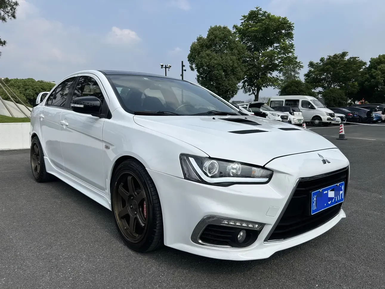 Mitsubishi Winged God