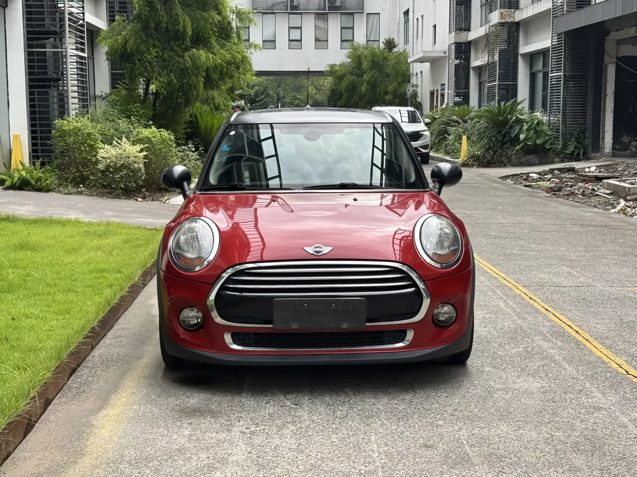 MINI MINI