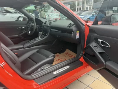 Porsche 718