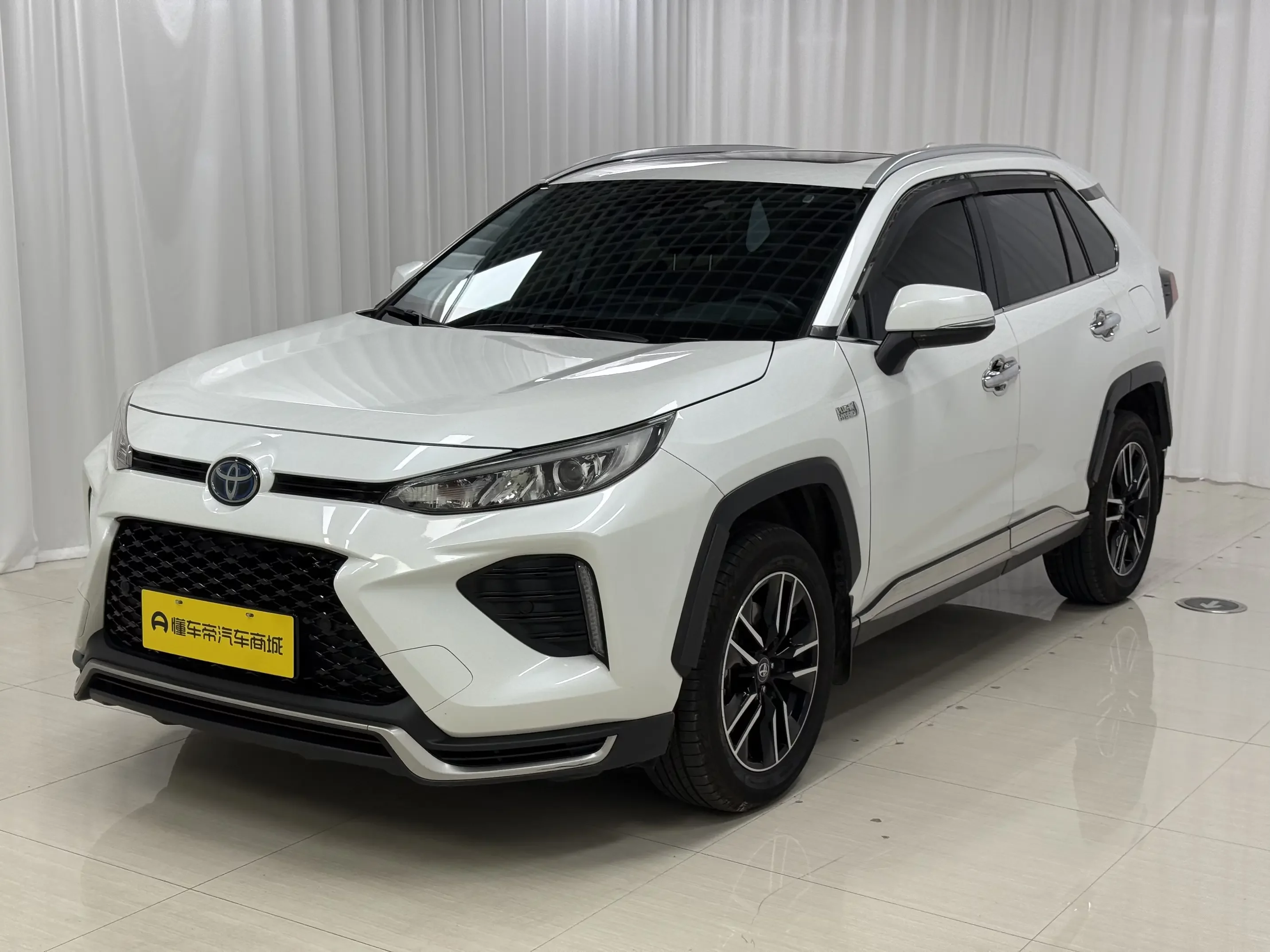 Toyota Wildlander PHEV  из Китая