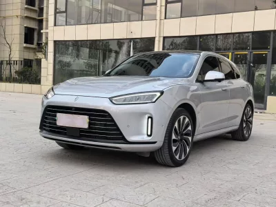 AITO M5