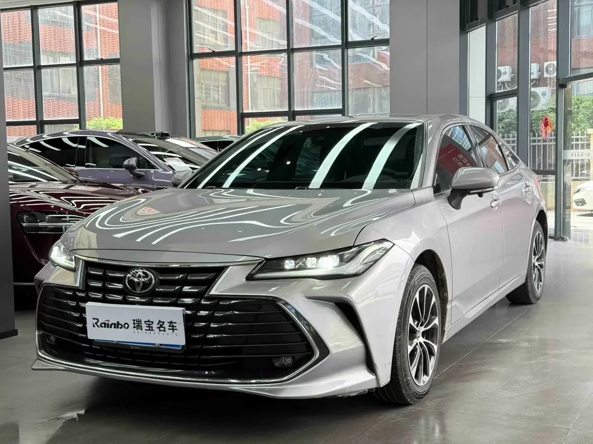 TOYOTA AVALON
