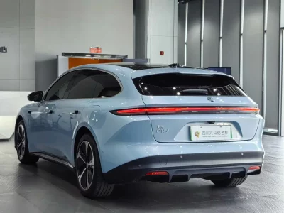 NIO ET5T