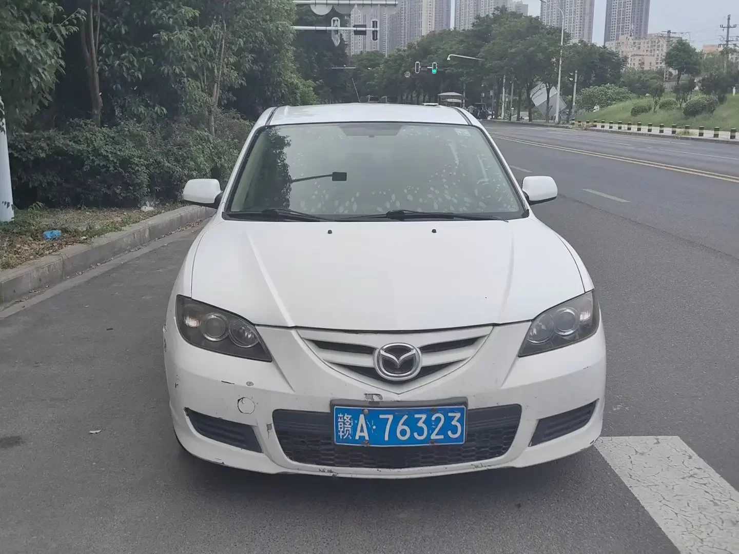 Mazda Axela (3)