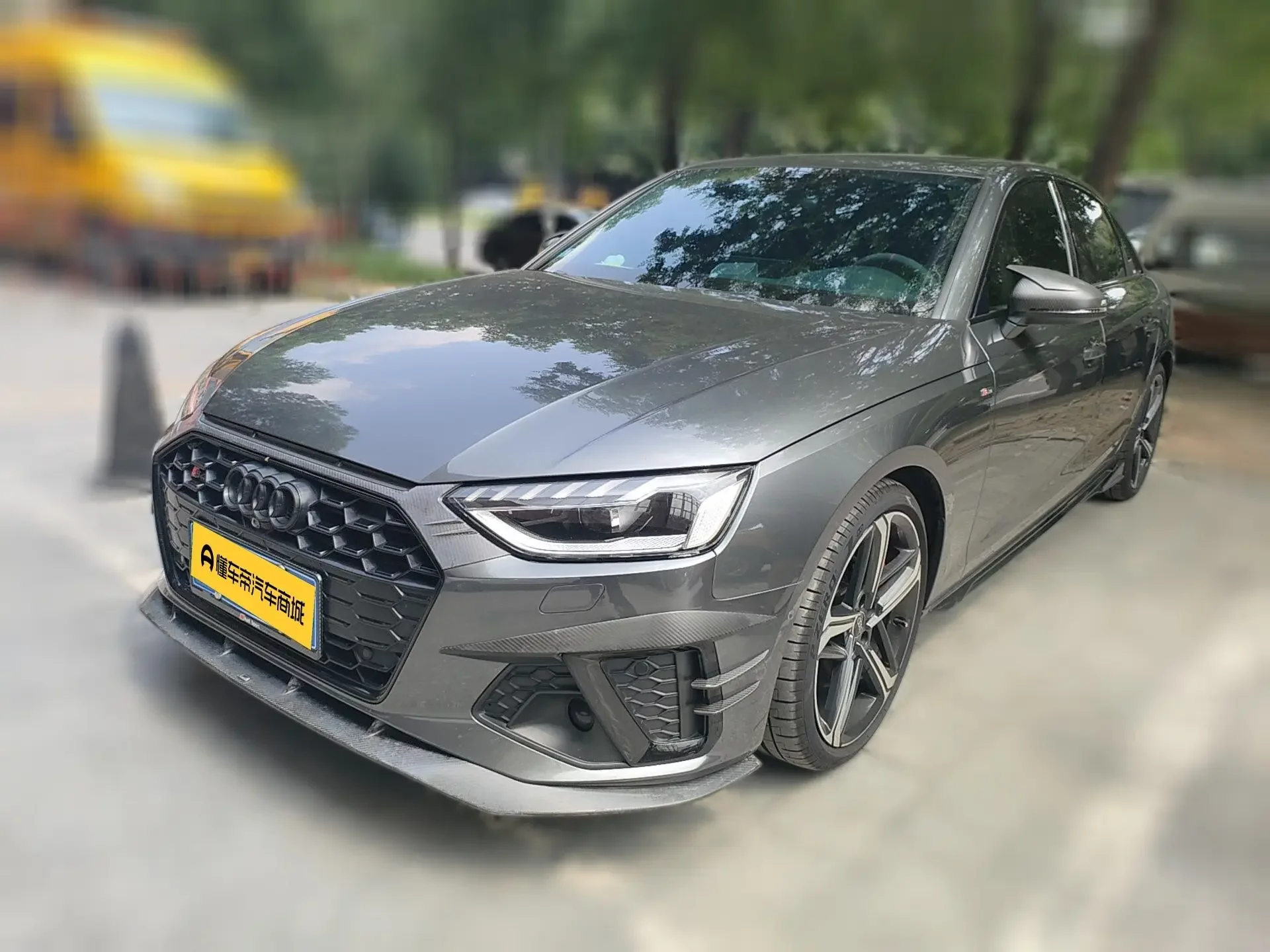 AUDI A4L