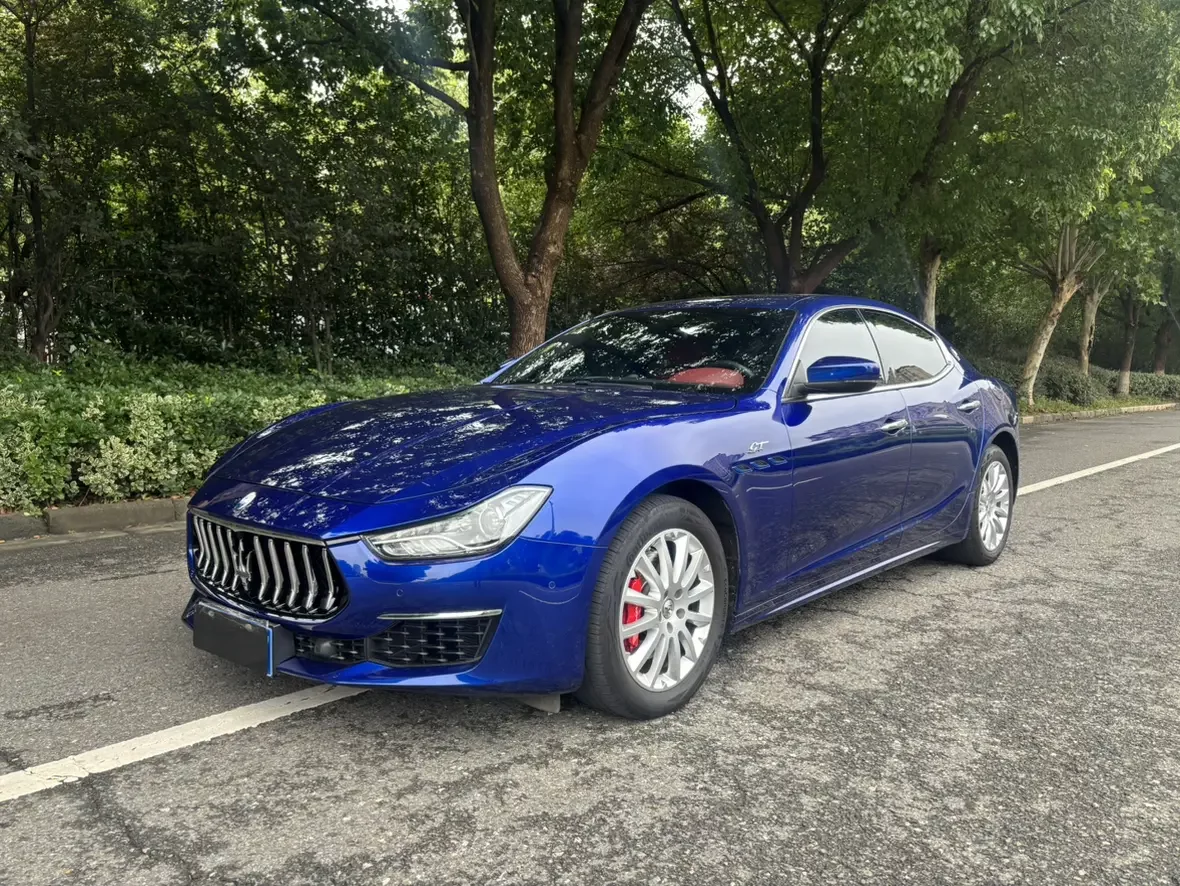 Maserati Ghibli  из Китая