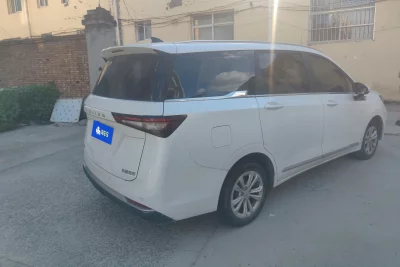 Wuling Jiachen