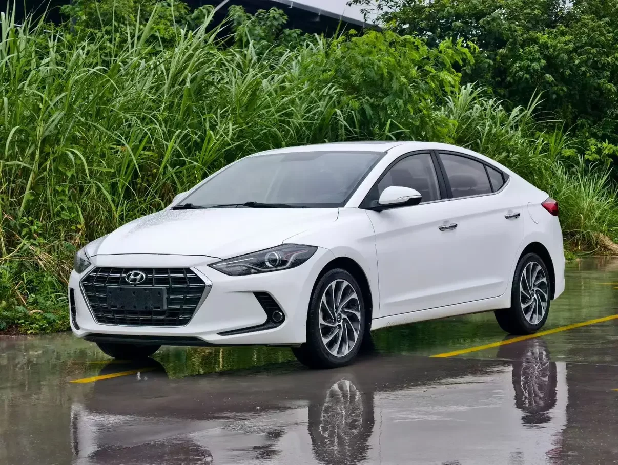 Hyundai lead