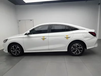 MG 5