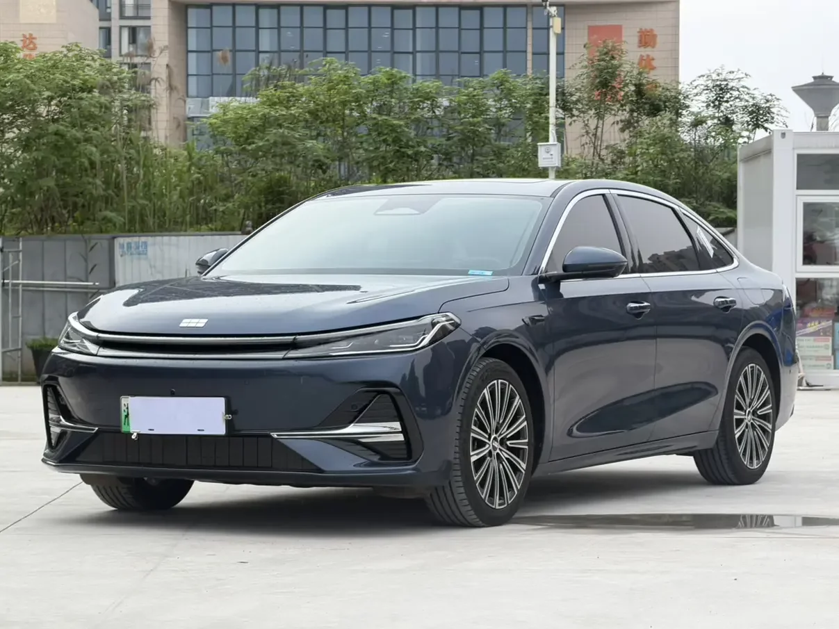 Geely Galaxy A7 EM