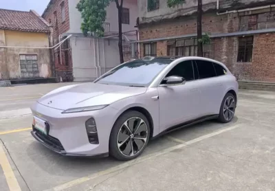 NIO ET5T