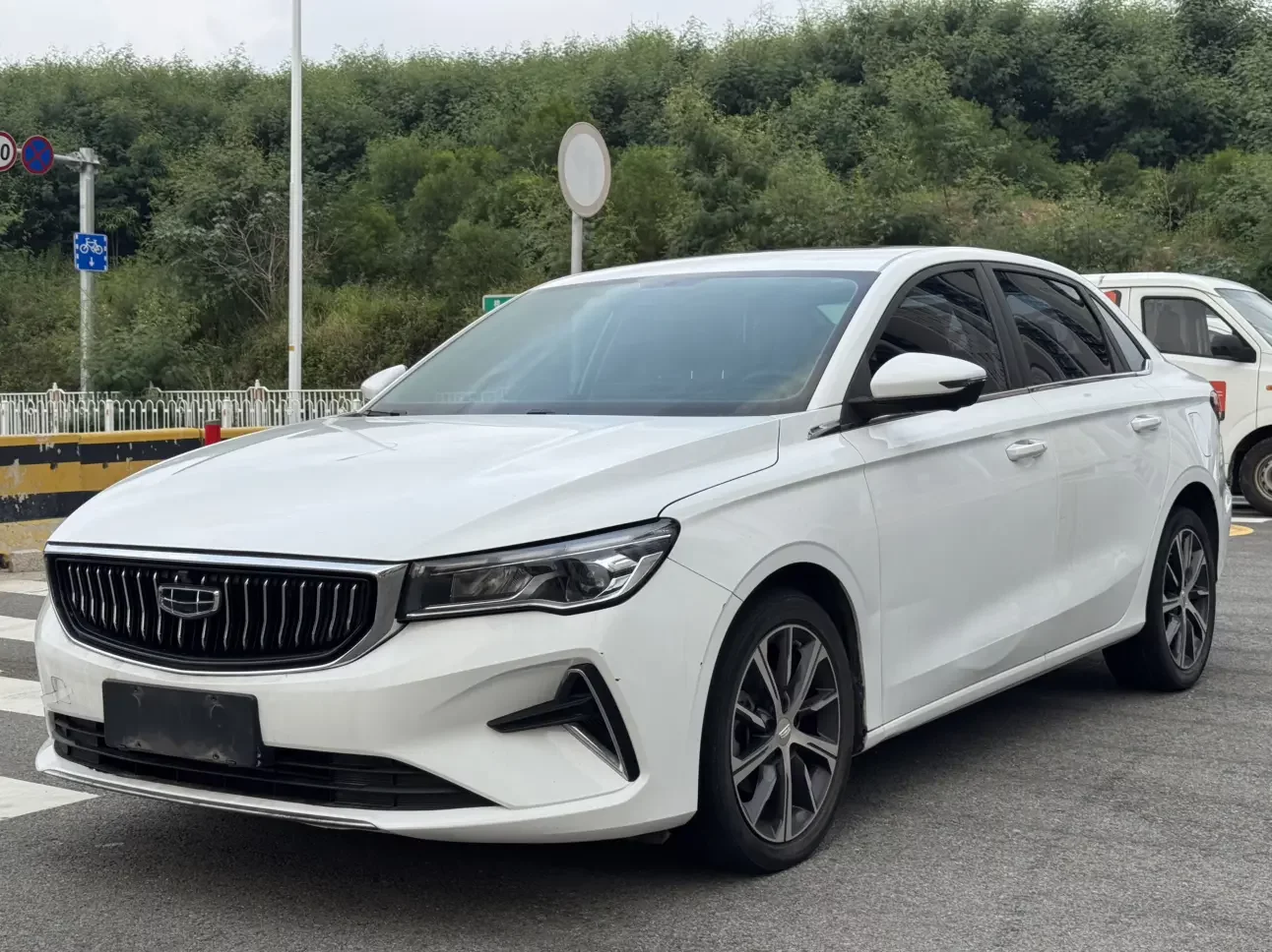 GEELY EMGRAND