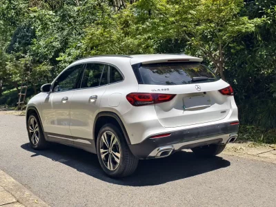 Mercedes-Benz GLA