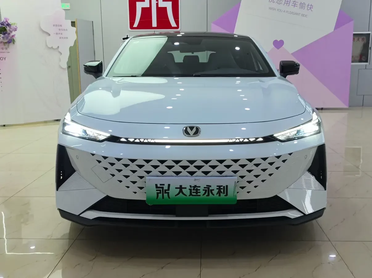 Changan UNI-V Smart Electric iDD